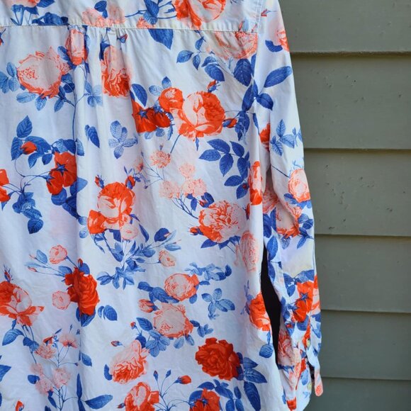 Talbots Red White Blue White Floral Button Down Blouse size Medium - Picture 6 of 13